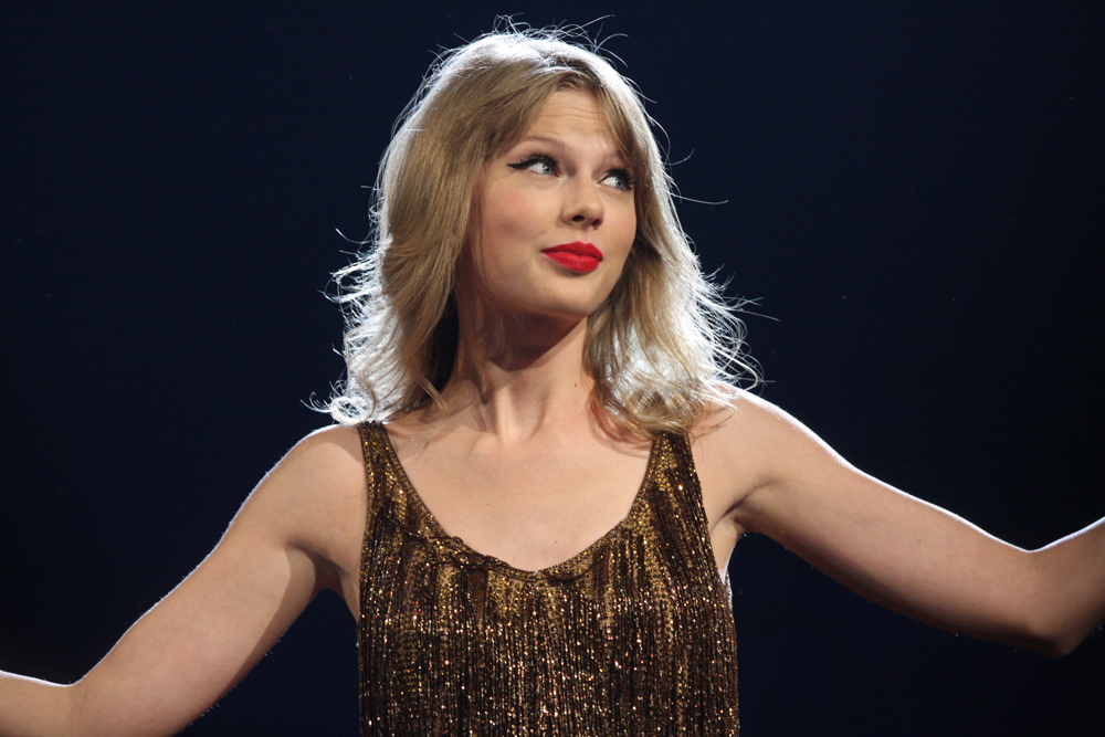 Featured image for Taylor Swift London Ticket Prices Rise Almost 30% Since Vienna Dates Were Postponed – Now Almost 2000% Up From Face Value